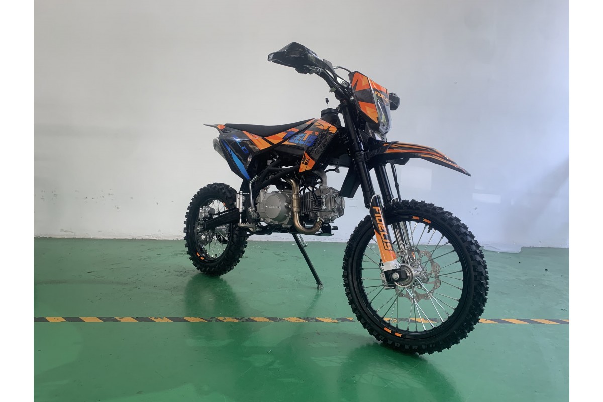 fidelis-moto-wild-4-1200x800